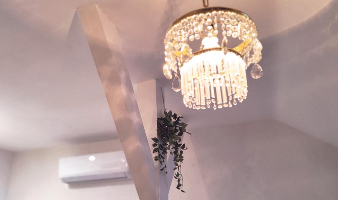 Apartman - Cafe Princ Pod Hradem Wifi, Klima Šternberk Bagian luar foto