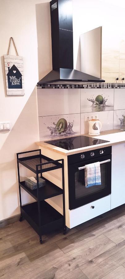 Apartman - Cafe Princ Pod Hradem Wifi, Klima Šternberk Bagian luar foto